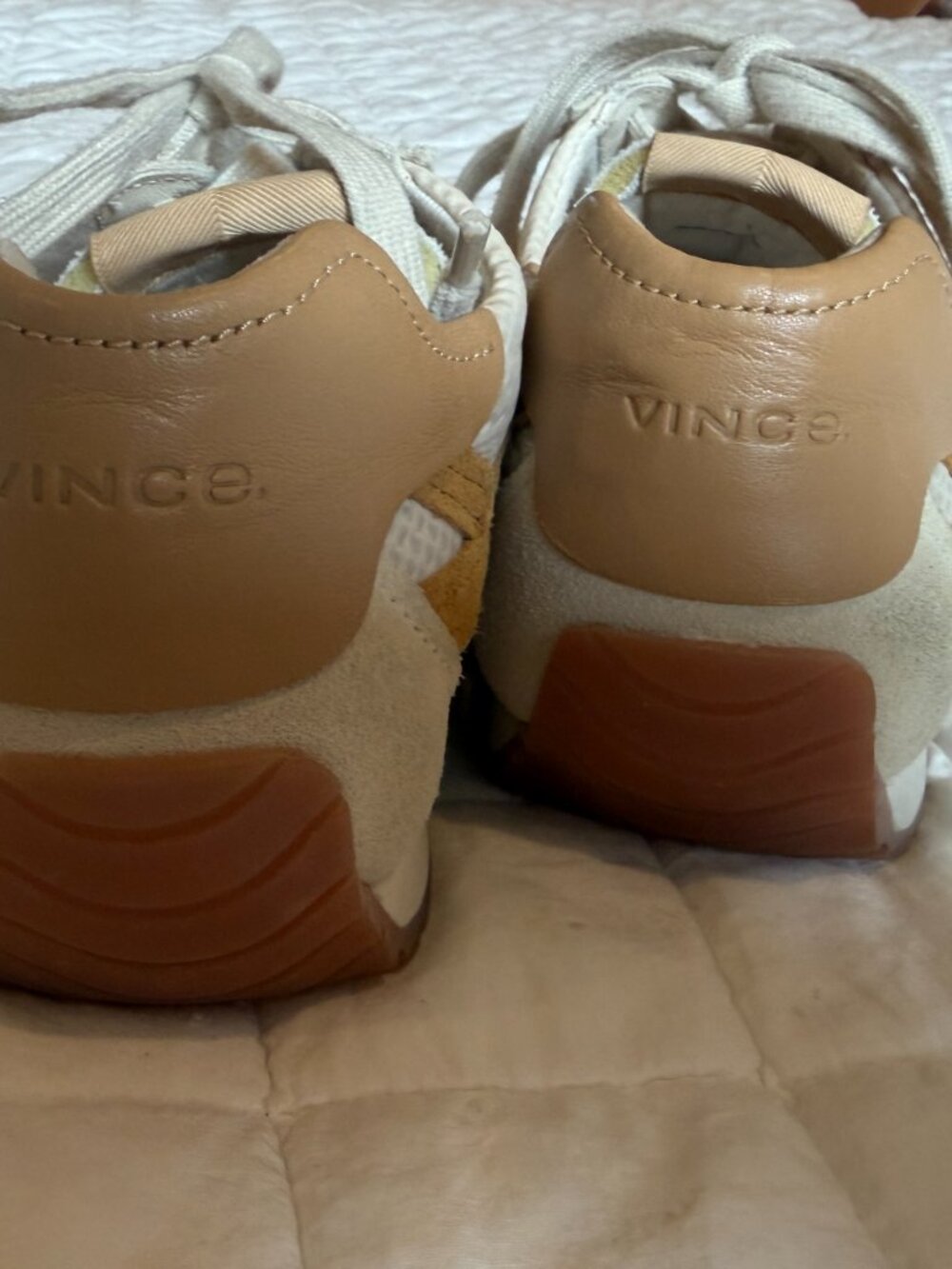 Vince Oasis Runner Sneaker 8 - Picture 5 of 9
